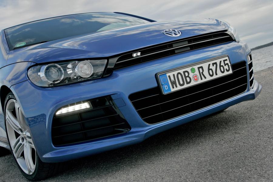  Volkswagen Scirocco R 2009 года  (фото 11 из 22)